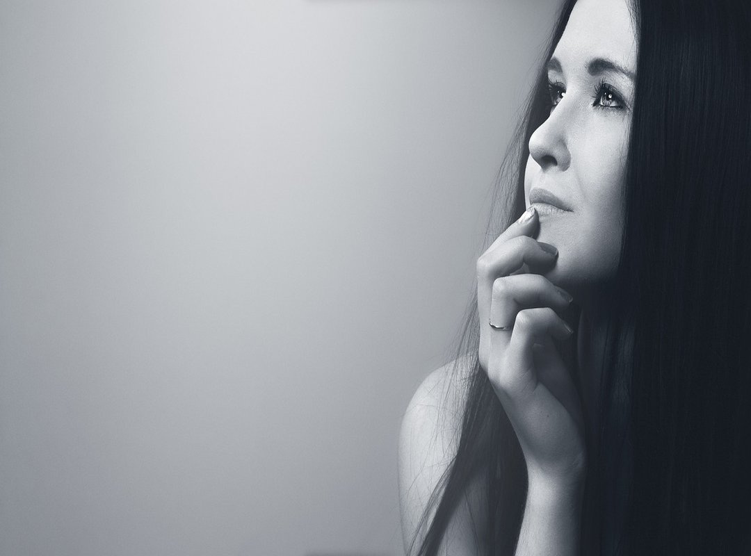 Engaging with the Community on Her Profile